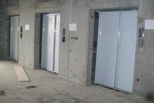 专业、安全、合规 上海电梯回收拆除一站式解决方案